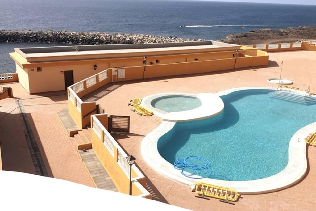Apt Con Piscina Playa Roja, La Restinga Εξωτερικό φωτογραφία